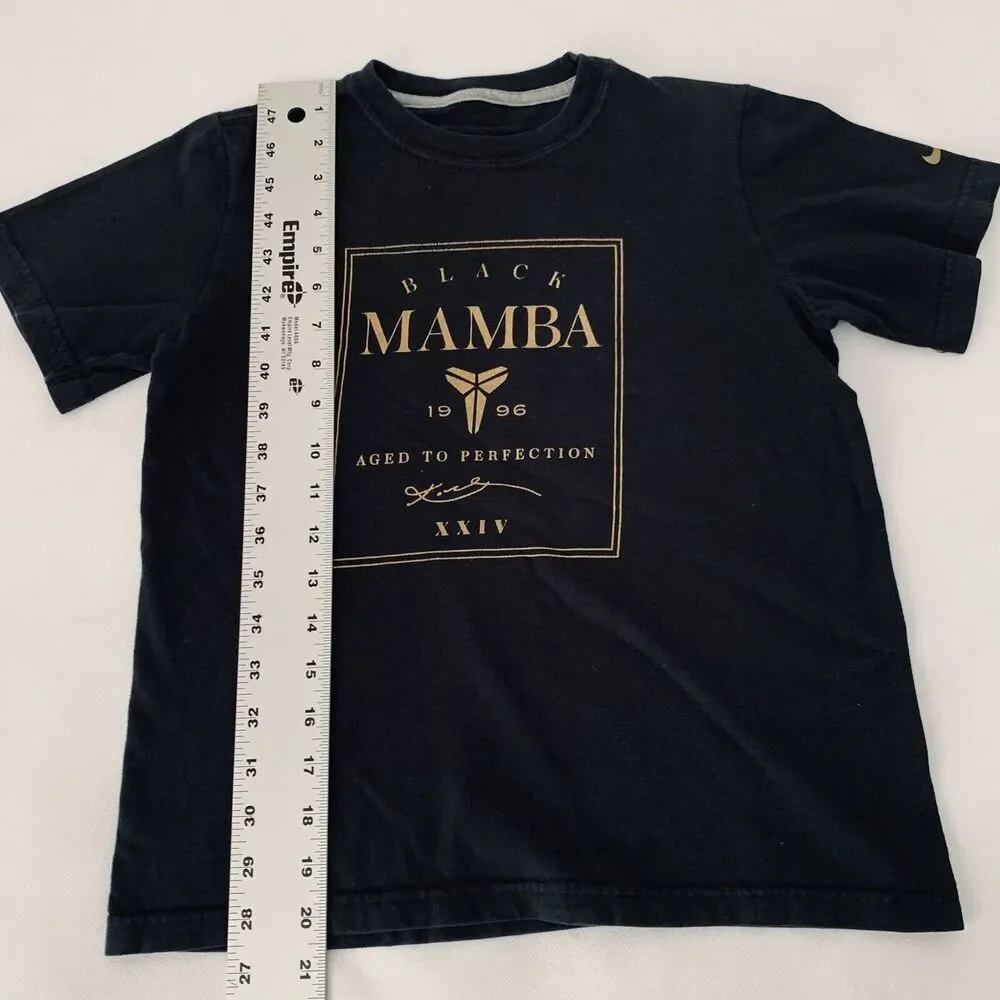 Nike Shirt Kobe Bryant Black Mamba‎ Aged Perfection Tee Youth Small Gold 1996